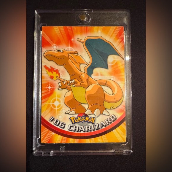 2000 Topps Chrome Charizard #06 Series 1 Pokemon - Picture 1 of 5